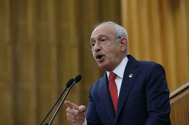 Adaylığa kendisini erken kaptıran Kılıçdaroğlu'na "dostlarından" fren!