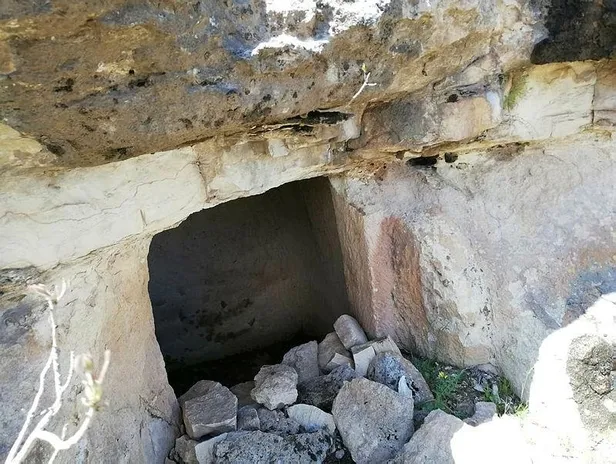 Şırnak'ta teröristlere ait barınak ve sığınak imha edildi-2