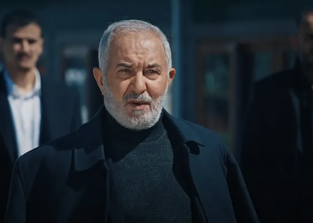 ikisinin-ani-vedasi-seyirciyi-isyan-ettirdi-duyan-kafasini-vuranlara-vuruyor-olgun-simsek-edhoya-geliyor-iddialari-1617461927430.jpg Görenler şaşkınlığını gizleyemeyecek! İkisinin ani vedası şok yaşattı! Olgun Şimşek EDHO'ya gelecek mi?-7