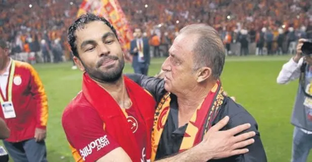 Selçuk İnan futbolu bıraktı