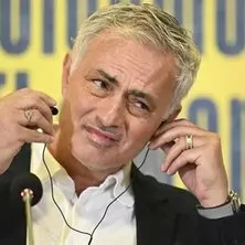 İngiliz basını Jose Mourinho’yu topa tuttu: Rahatsızlık duyuyor ve bahanelerini şimdiden görebiliyoruz