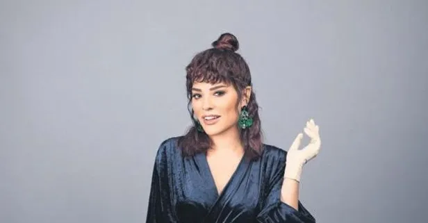 Reyhan Karaca Ask Tutulmasi Isimli Yeni Sarkisini Kliplendirdi Takvim