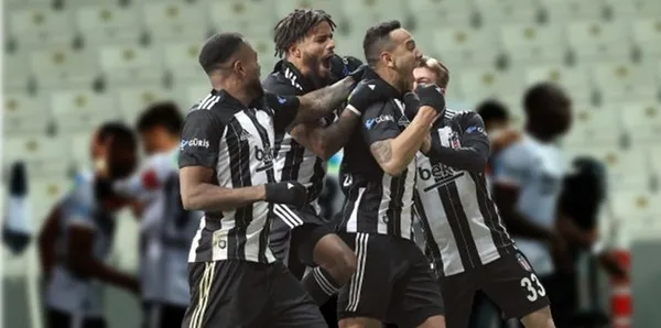 Josef de Souza'dan insan üstü performans! Fenerbahçe ve Galatasaray yüzüne bakmadı, Beşiktaş'ı zirveye taşıdı-4