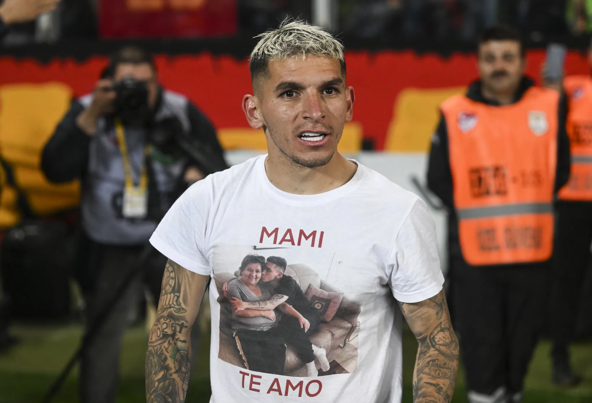 Galatasaray'dan taraftara müjde! 2 transfer kampa yetişiyor - 21