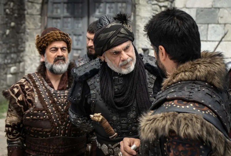 kurulus-osman-160-bolumuyle-zirvede-osman-bey-mekeceyi-fetheder-1715853613675.jpg Kuruluş Osman 160. bölümüyle zirvede: Osman Bey Mekece’yi fetheder!-5