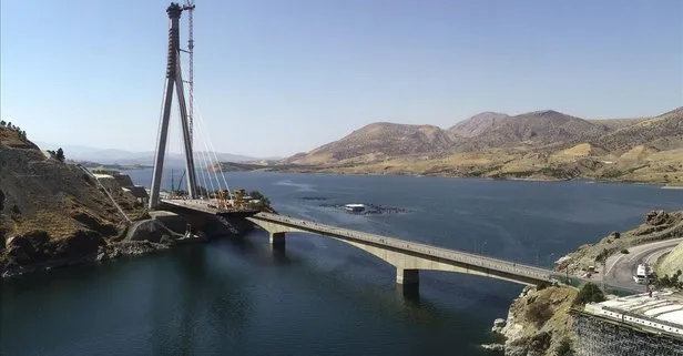 Son dakika: Ulaştırma ve Altyapı Bakanı Adil Karaismailoğlu, Yeni Kömürhan Köprüsü için tarih verdi!