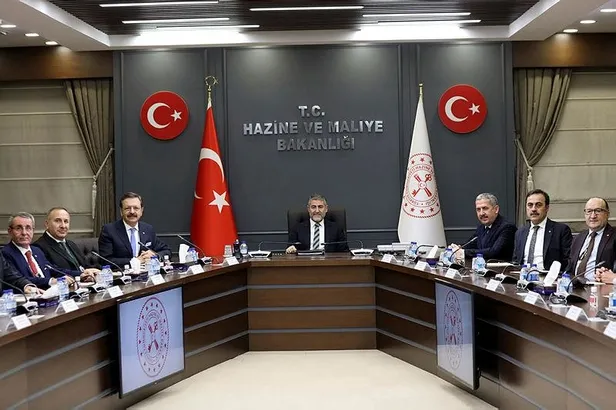 hazine-ve-maliye-bakani-nureddin-nebati-tobb-heyetini-kabul-etti-1641403973696.jpeg