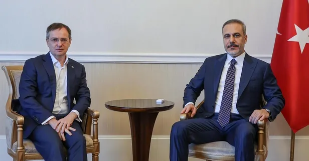 Bakan Fidan Rusya Devlet Başkanı Danışmanı Medinski ile görüştü