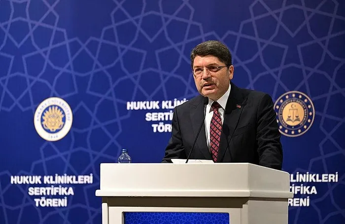 adalet-bakani-yilmaz-tunctan-8-yargi-paketi-aciklamasi-af-ile-ilgili-bir-husus-gundemde-degil-1702982563383.jpeg
