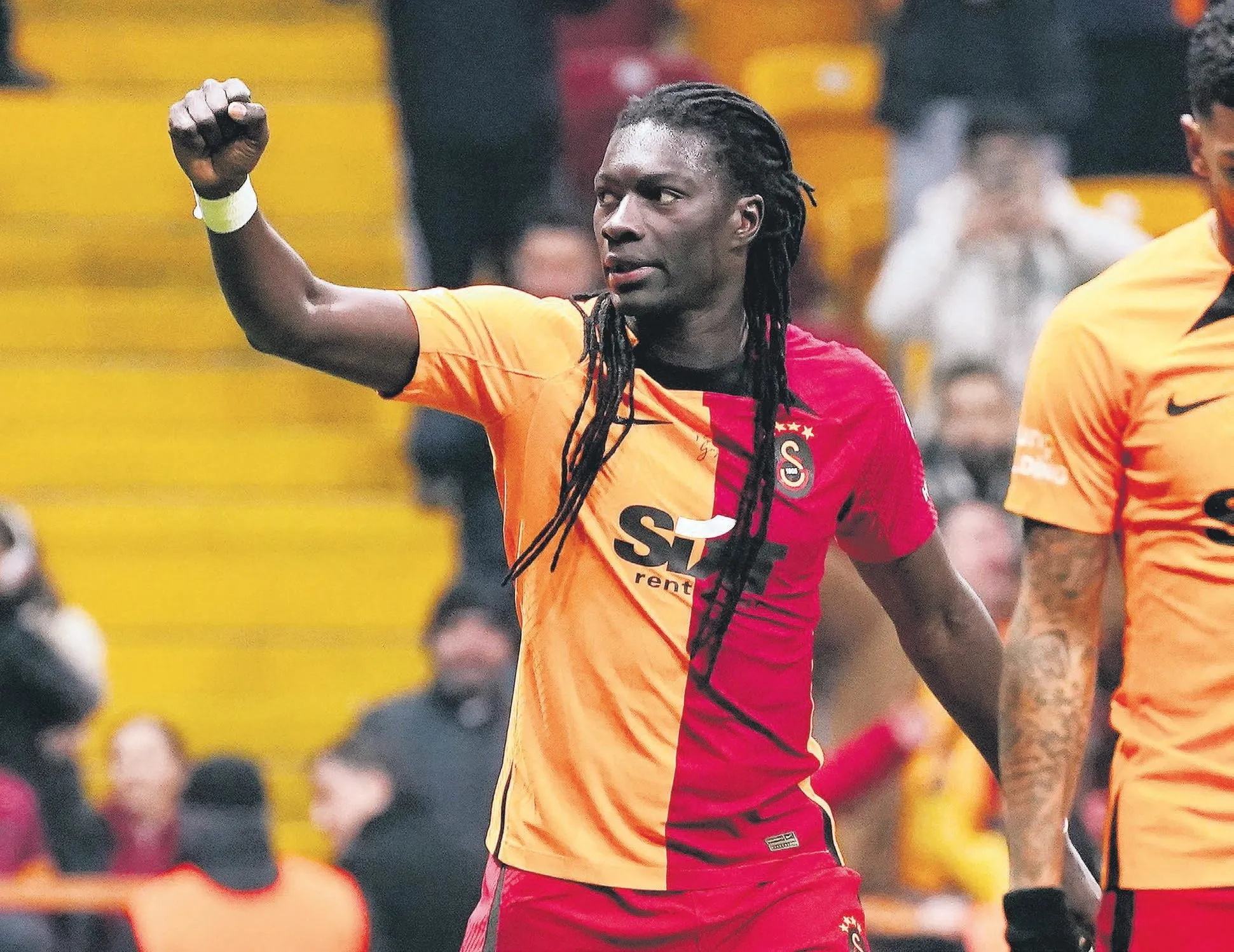 Çilingir Gomis iş başında