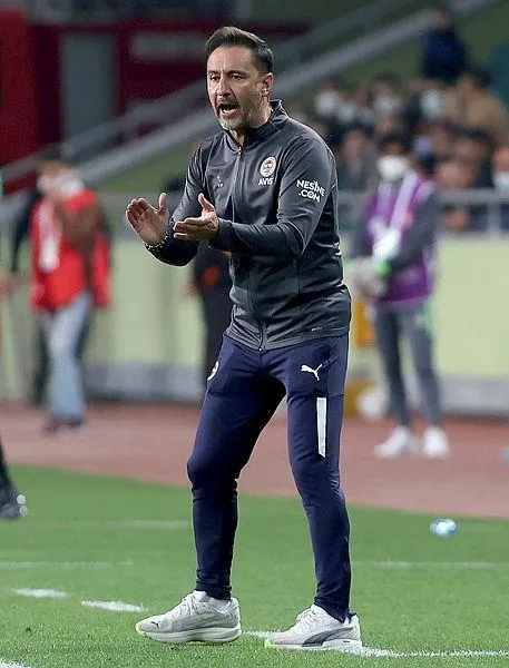 Fenerbahçe'de kriz büyüyor! Pereira'ya Başkan Koç'tan uyarı: Ya sen değişirsin ya da ben seni değiştiririm-7