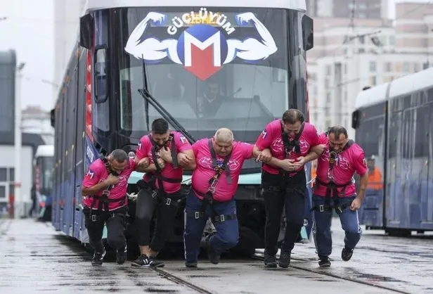 chpli-ibb-yine-ariza-cikardi-bu-kez-iett-otobusu-degil-metro-bozuldu-yolcular-tunelde-yurumek-zorunda-kaldi-1635276733795.jpeg CHP'li İBB yine arıza çıkardı! Bu kez İETT otobüsü değil: Metro bozuldu yolcular tünelde yürümek zorunda kaldı-5