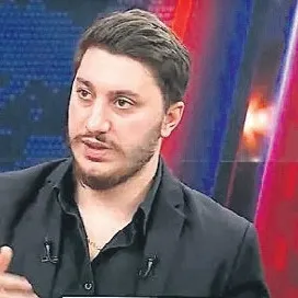 Kervan için annemi öldürebilir