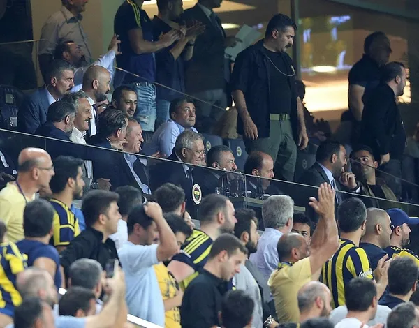 Cumhurbaşkanı Erdoğan'ın gol sevinci-3