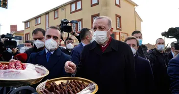Başkan Erdoğan Cuma namazı sonrası esnaf ziyaretinde bulundu ve vatandaşlara tatlı ikram etti