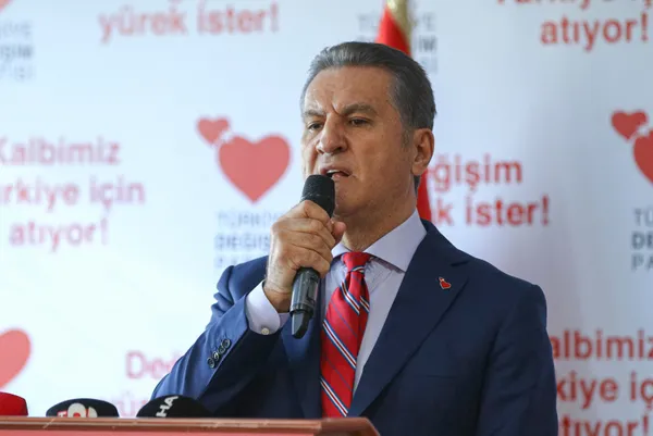 Türkiye Değişim Partisi Genel Başkanı Mustafa Sarıgül: Anayasa değişikliğine destek vereceğiz
