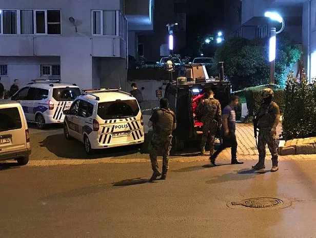 Üsküdar'da polis ekiplerine ateş açıldı-2