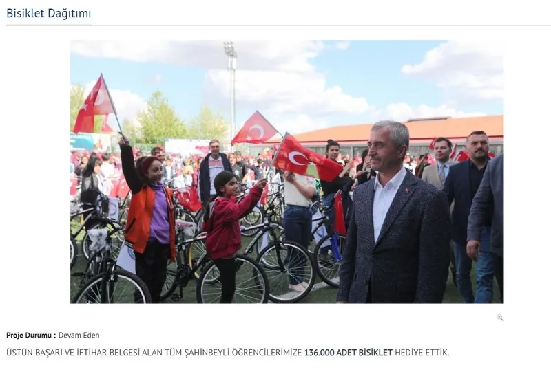 muhalefetin-gecmisi-kirli-gazetecilerinden-murat-agirel-yine-camur-at-izin-kalsin-diyor-1724266123466.jpeg CHP yandaşı Murat Ağırel'in ayakkabı yalanı elinde patladı! ''Bir yılda değil 8 yılda dağıtıldı''-3