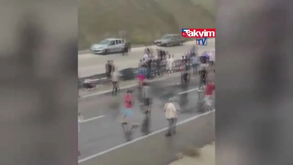 Yolcu otobüsü dengesini kaybetti: 10 yaralı!