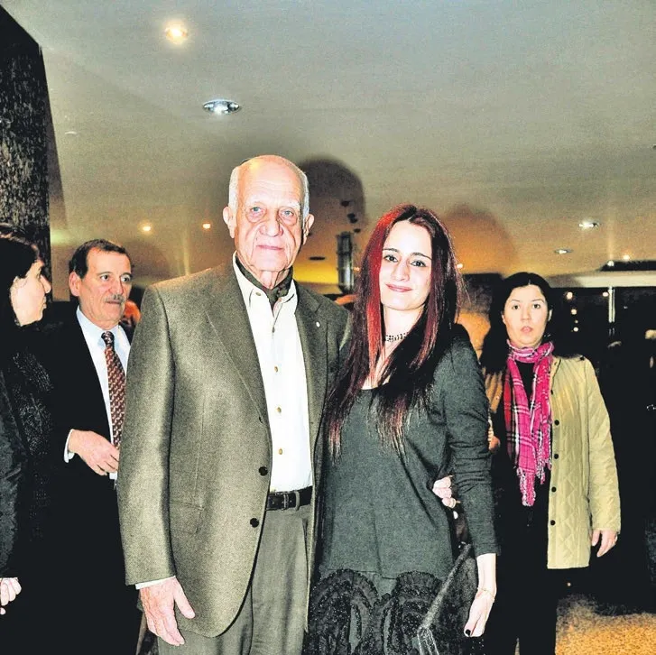 Baba kız barıştı