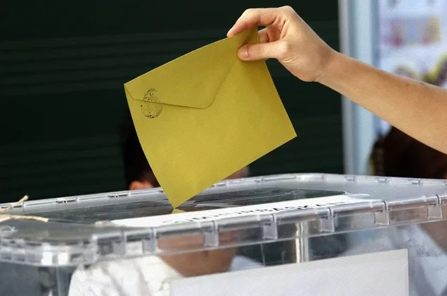 31 Mart'ta 1 milyon 156 bin kişi ilk kez oy kullanacak