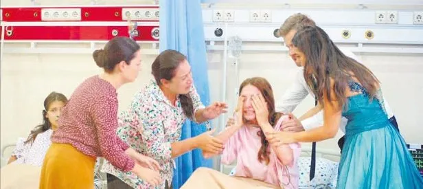 Kırgın Çiçekler zirvede