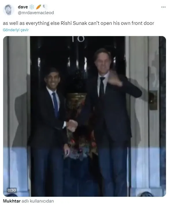 rishi-sunak-10-numaradan-elendi-hollanda-basbakani-mark-rutteyi-basbakanlik-konutuna-sokamadi-kapi-disari-edil-1702121617172.jpeg Rishi Sunak 10 Numara’dan elendi! Hollanda Başbakanı Mark Rutte’yi Başbakanlık konutuna sokamadı: Kapı dışarı edilince şaşkına döndüler-2