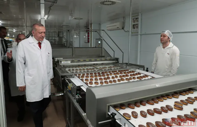 BaÅkan ErdoÄan EskiÅehir'de ETİ Fabrikası'nı ziyaret etti