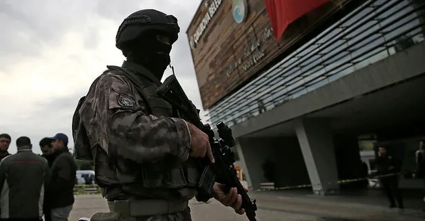 Son dakika… Çukurova Belediyesi’nde silahlı saldırı
