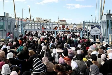 İsrail güçleri Filistinlilerin Kudüs’e girişini kısıtladı