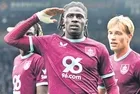 Galatasaray'dan sağ kanada Fransız takviyesi: Loum Tchaouna için ilk temas kuruldu