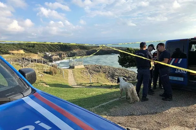 Sinop'ta sahilde erkek cesedi bulundu