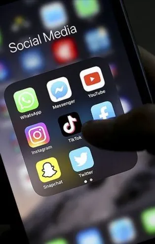 Sosyal medya düzenlemesi ile yalan, nefret ve şiddet suçlarına hapis cezası getirilmesi öngörülüyor