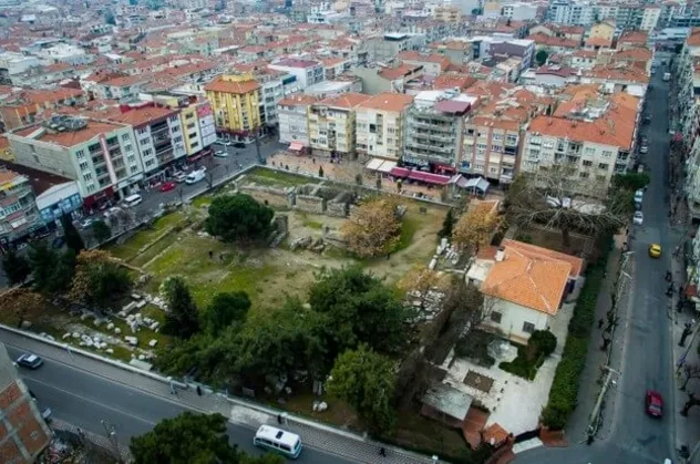 Manisa Akhisar'da 357 metrekare arsa icradan satılık | Manisa'da icradan ucuza satılık arsa