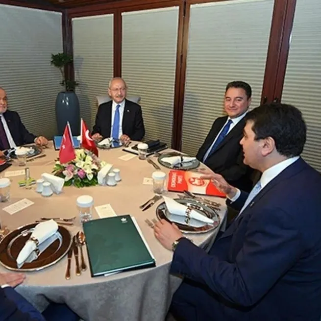 7li koalisyon kalmadı! İYİ Parti masadan kalkıyor, CHP listelerinden vekil olan 10 Gelecek Partili istifa ediyor, DEVA, Saadet, Gelecek grup kuruyor