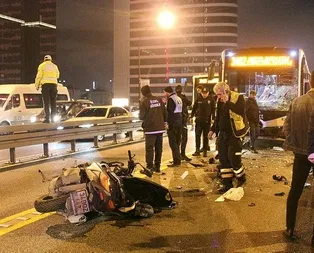 Mecidiyeköyde feci kaza! Metrobüsle motosiklet çarpıştı! O anlar kamerada...