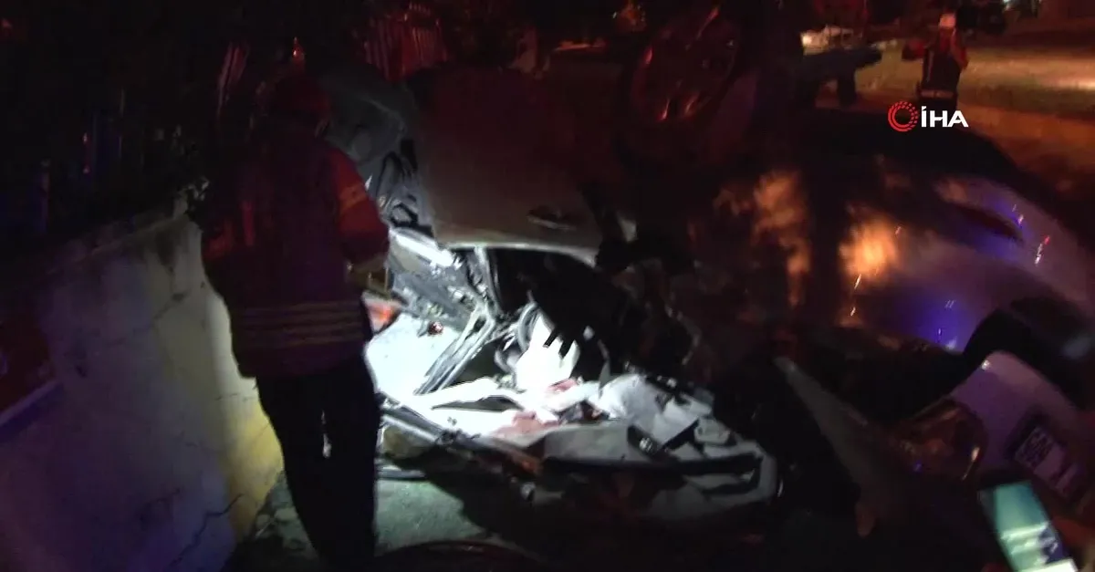 Tuzla'da otomobil takla atıp duvara çarptı: 1 ölü
