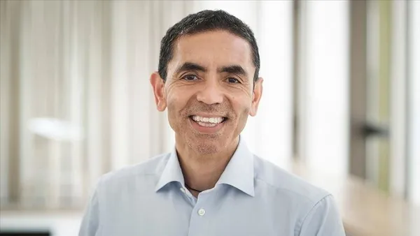 deneklerin-hepsi-iyilesti-prof-dr-ugur-sahinden-heyecanlandiran-aciklama-kanser-asisini-hastalara-sunacagiz-1692839525250.jpeg Deneklerin hepsi iyileşti! Prof. Dr. Uğur Şahin'den heyecanlandıran açıklama: Kanser aşısını hastalara sunacağız-2