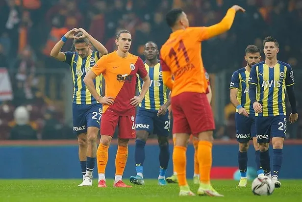 galatasarayda-genclik-sendromu-derbi-tansiyonunu-kaldiramadilar-1637611348648.jpeg Galatasaray'da gençlik sendromu! Derbi tansiyonunu kaldıramadılar-6