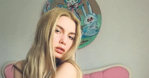 Aleyna Tilki ilginç paylaşım! "Oturdu uzaylı bekliyor" dedirtti