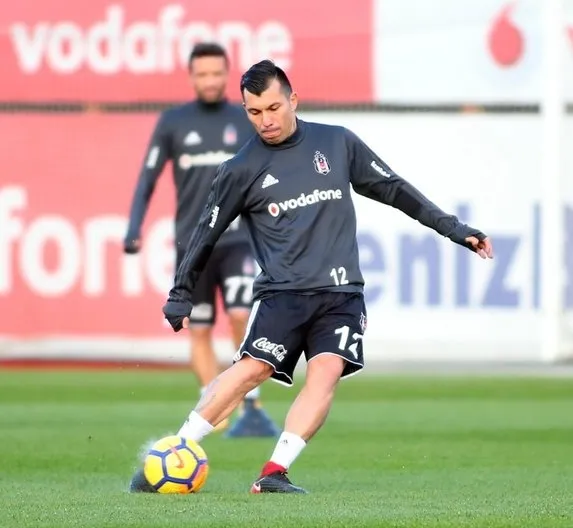 Usta isimlerden Beşiktaş-Galatasaray derbi yorumu-13