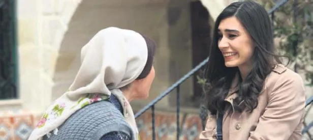 Zirvenin sahibi 'Aşk ve Mavi'