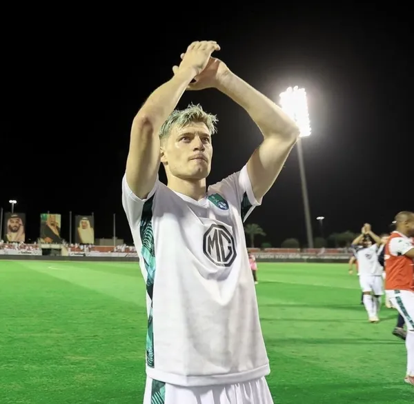 fenerbahce-yeni-transferini-duyurdu-ezgjan-alioski-imza-icin-geliyor-1659367342232.jpg Fenerbahçe yeni transferini duyurdu! Ezgjan Alioski imza için geliyor-3