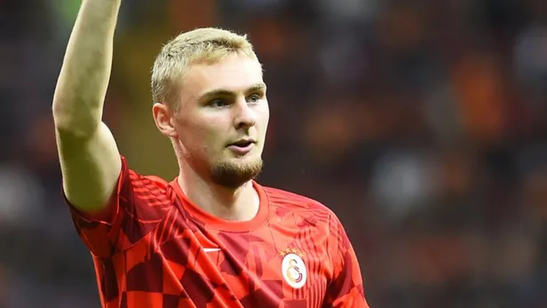 nelsson-yerine-cin-seddi-geliyor-stoperin-messisi-galatasarayda-sampiyonlar-ligi-finali-gorecek-kadro-1691520747000.jpg Stoperin Messi'si Galatasaray'da! Nelsson yerine Çin Seddi geliyor! Şampiyonlar Ligi finali görecek kadro-3