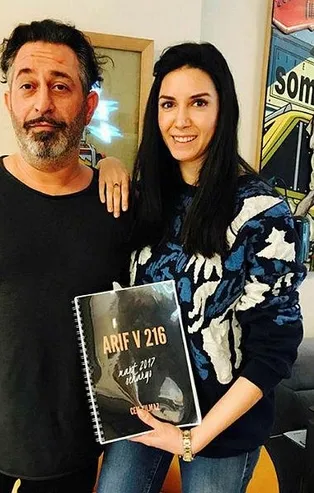 Mahkeme Cem Yılmaz'ın eski Ahu Yağtu'ya tekrar 10 bin dolar nafaka ödemesine karar verdi