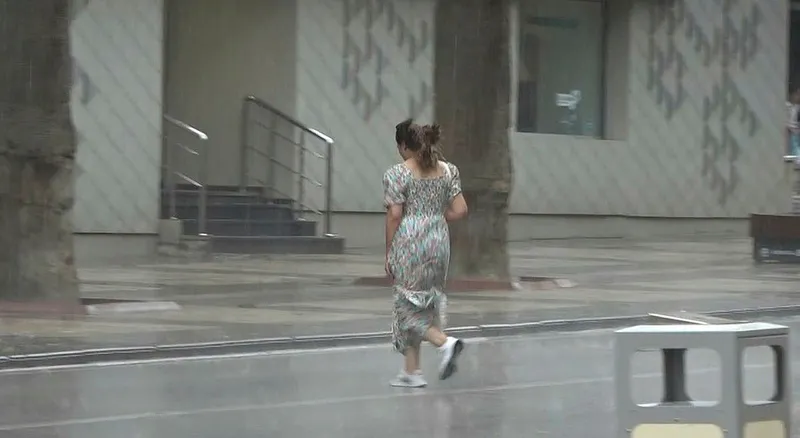 HAVA DURUMU | Meteoroloji yeni hava durumu haritasını yayınladı! Öğle saatlerine dikkat! İstanbul dahil birçok ilde yağış! | 5 Ağustos 2024 hava durumu-7