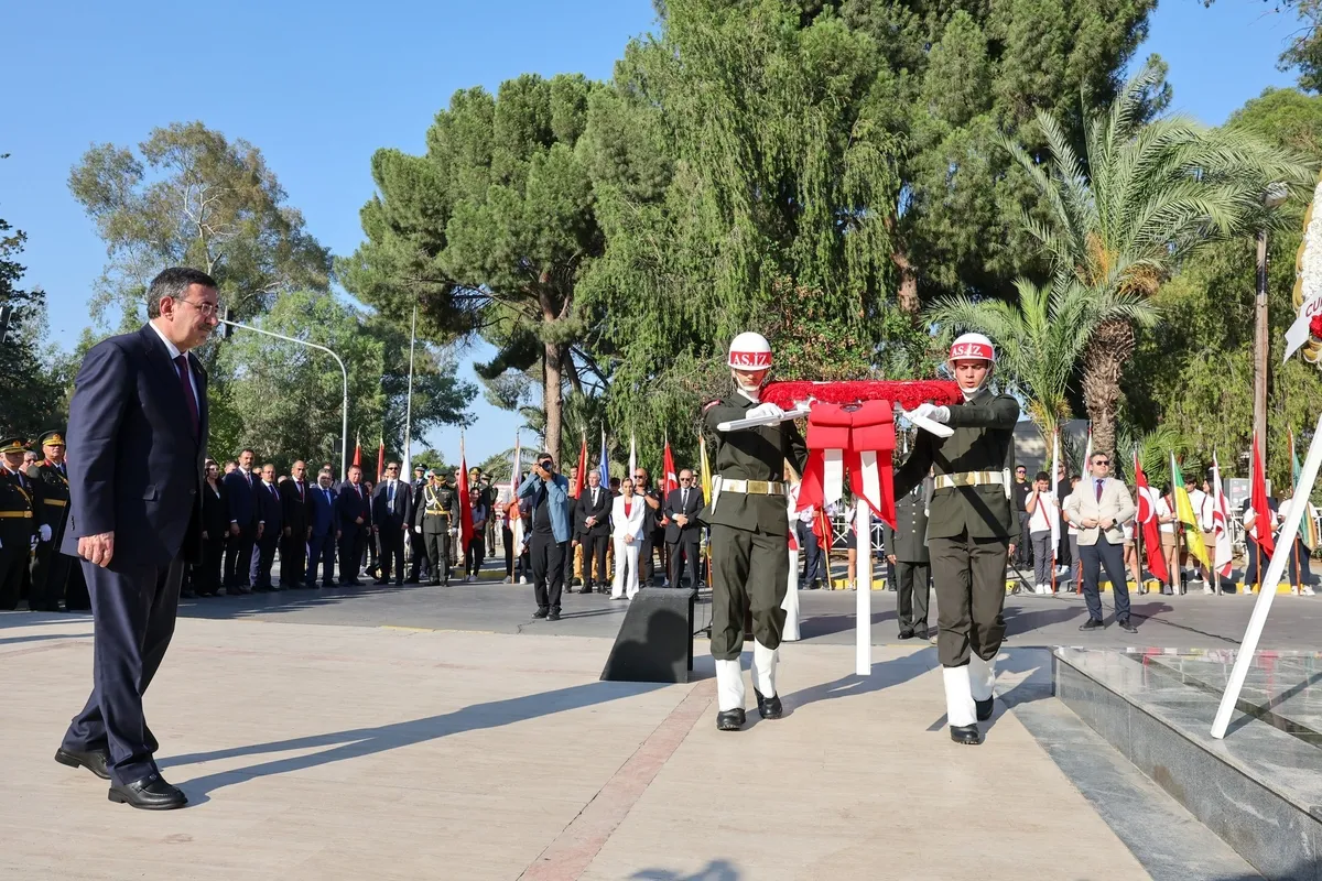 1784567672819.jpeg Cumhurbaşkanı Yardımcısı Cevdet Yılmaz KKTC'den Doğu Akdeniz mesajı verdi! "Kıbrıs asla bir Rum adası olmayacak"-6