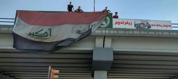 Kerkük’e Irak bayrağı çekildi