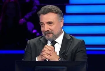 Ahmed Cemil ve Hüseyin Nazmi hangi klasik romanda yer alan iki karakterdir?