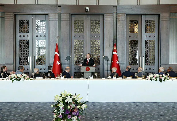 Erdoğan: Kanlı senaryonun önündeki en büyük engel Türkiye'dir-4